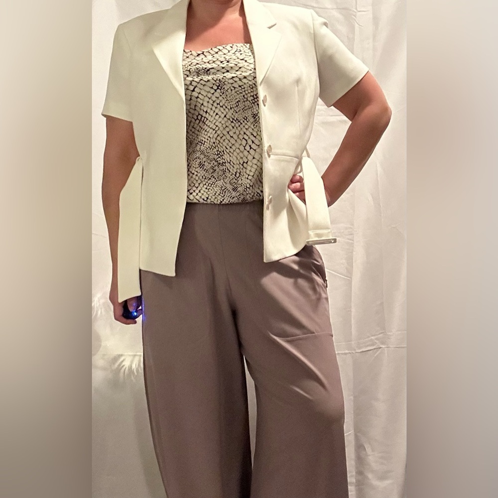 Babaton Ivory Short-Sleeve Blazer